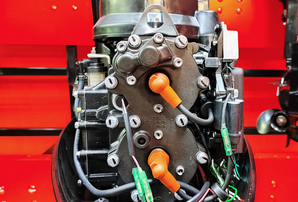 ЛОДОЧНЫЙ МОТОР MARLIN PROLINE MP 50 AWR ПОД ВОДОМЕТ