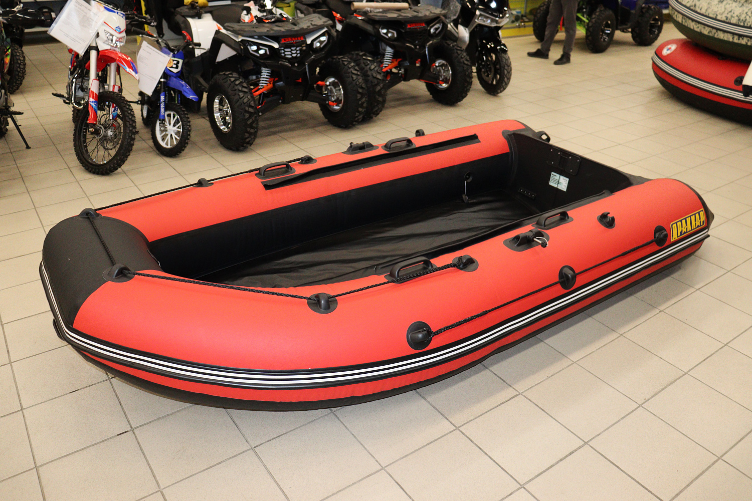 Лодка ДРАККАР 3100 СК HANT